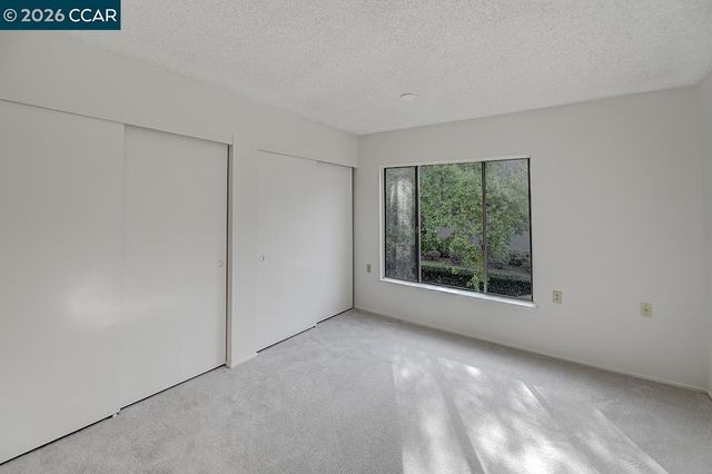 1641 Canyonwood Ct 3, Walnut Creek, CA 94595