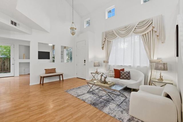 4040 Hemingway, Fremont, CA 94536