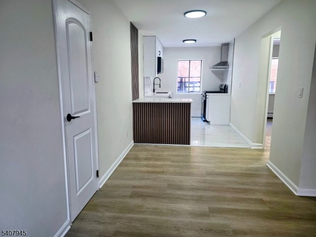 372 Valley St G2, South Orange Village Twp., NJ 07079