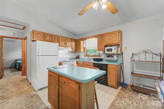 168 Grizzly Ridge, Sylva, NC 28779