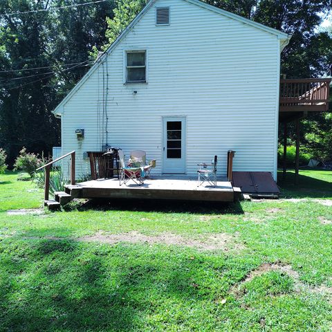 14 Bridge Street, East Windsor, CT 06088
