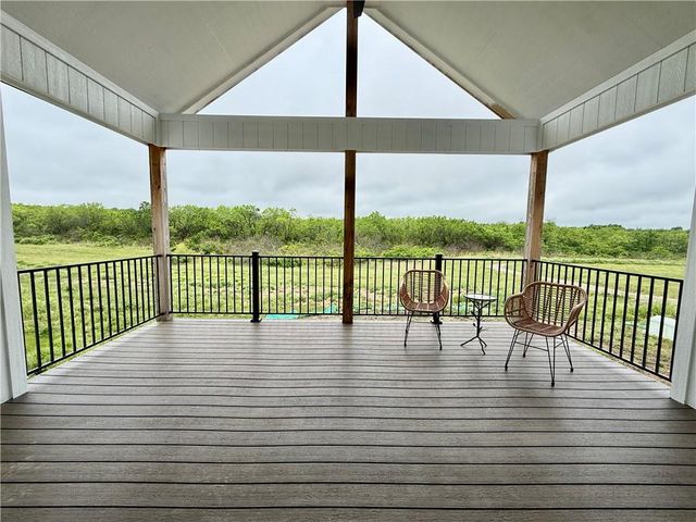 3116 SW Summit View Trail, Lee's Summit, MO 64082