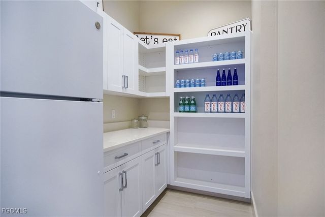 2523 Beach PKWY W, Cape Coral, FL 33914