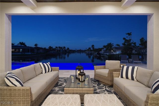 2523 Beach PKWY W, Cape Coral, FL 33914