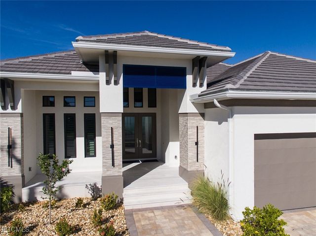 2523 Beach PKWY W, Cape Coral, FL 33914