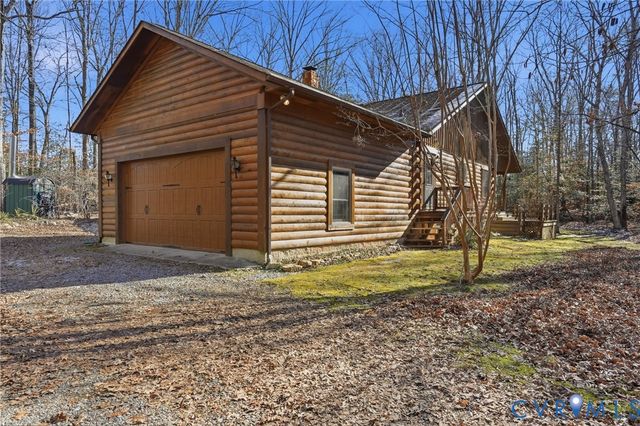 17172 English Walnut Rd, Beaverdam, VA 23015