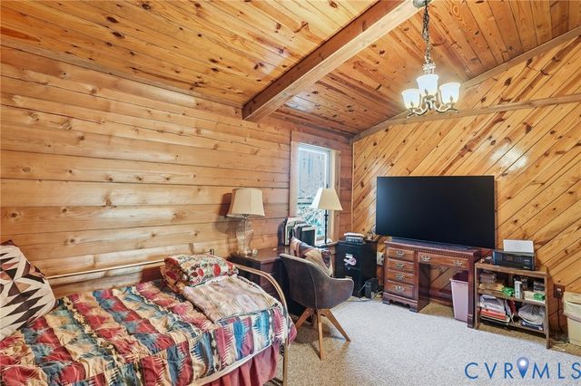 17172 English Walnut Rd, Beaverdam, VA 23015