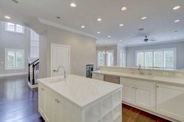 425 NE 11th Avenue, Fort Lauderdale, FL 33301