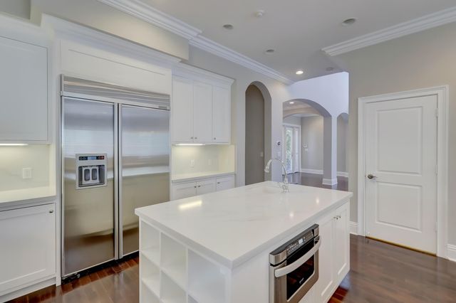 425 NE 11th Avenue, Fort Lauderdale, FL 33301