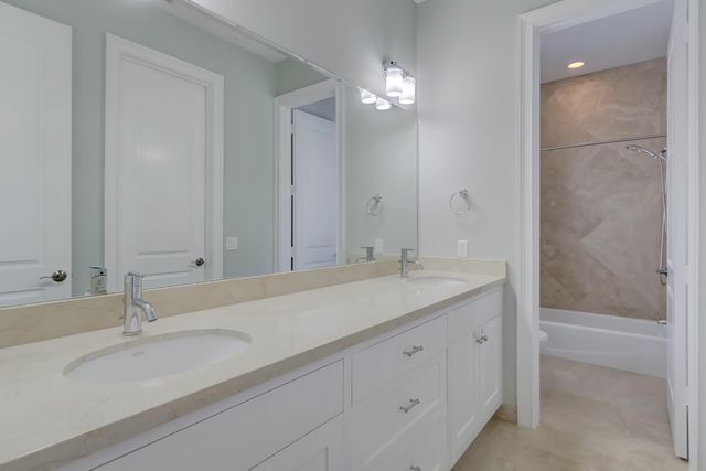 425 NE 11th Avenue, Fort Lauderdale, FL 33301