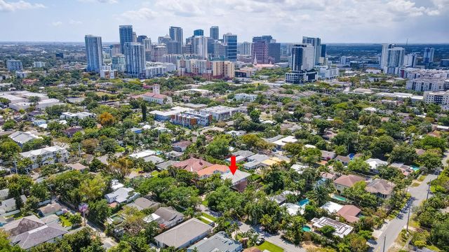 425 NE 11th Avenue, Fort Lauderdale, FL 33301