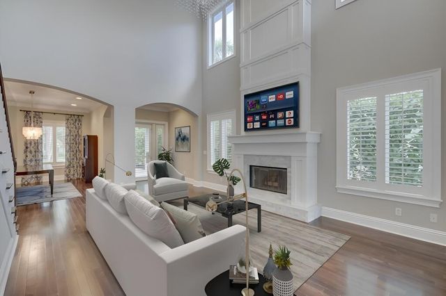 425 NE 11th Avenue, Fort Lauderdale, FL 33301