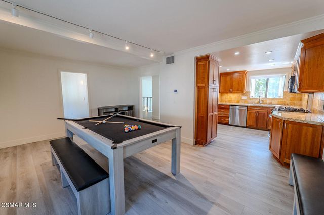 1178 Westlake Boulevard E, Westlake Village, CA 91361