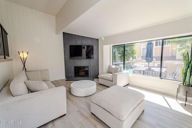 1178 Westlake Boulevard E, Westlake Village, CA 91361
