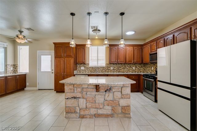 2255 Calistoga Court, Henderson, NV 89052