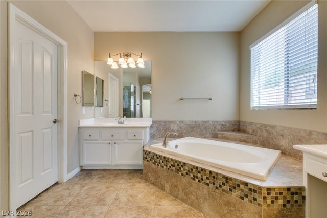 2255 Calistoga Court, Henderson, NV 89052