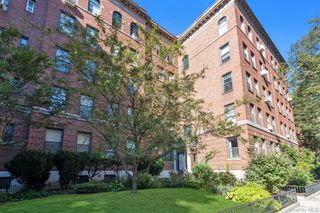 37-28 80th Street 22, Jackson Heights, NY 11372
