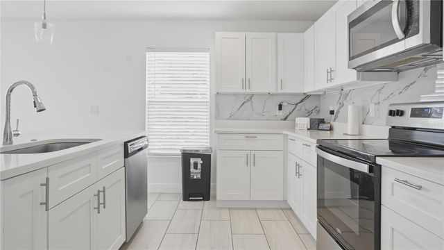 16 ALICANTE COURT, Kissimmee, FL 34758