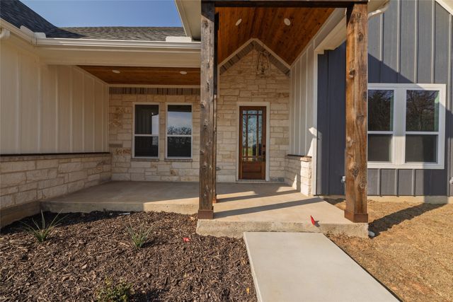 948 County Road 414, Cleburne, TX 76031