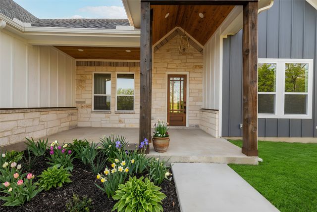 948 County Road 414, Cleburne, TX 76031