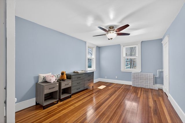 58 River St 58, Newton, MA 02465