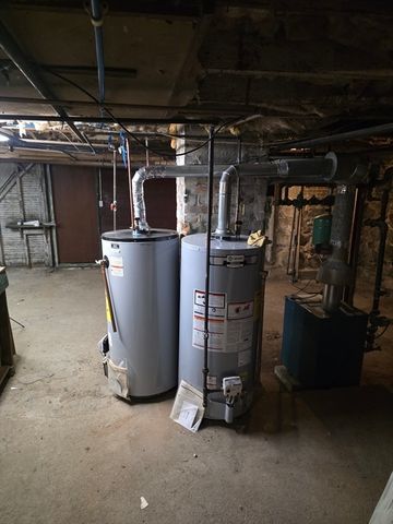 58 River St 58, Newton, MA 02465