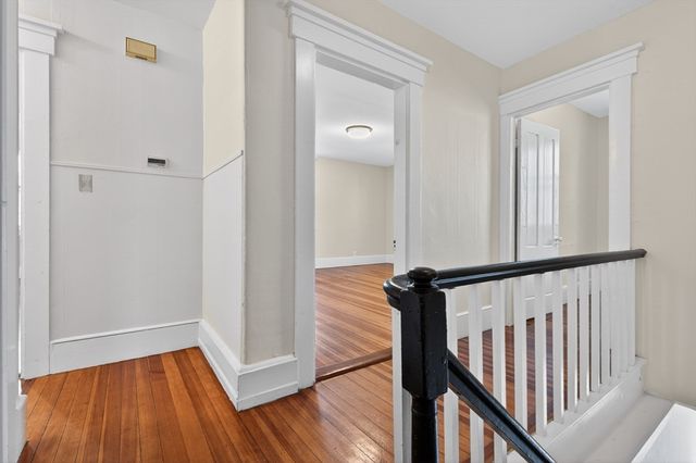 58 River St 58, Newton, MA 02465