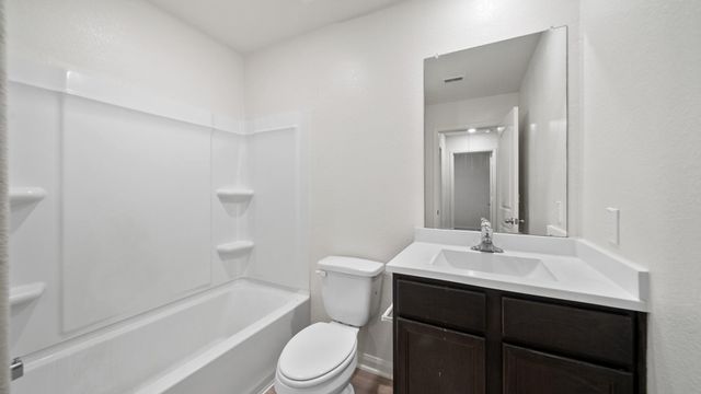 8410 Bermuda Blue Road, Cove, TX 77523