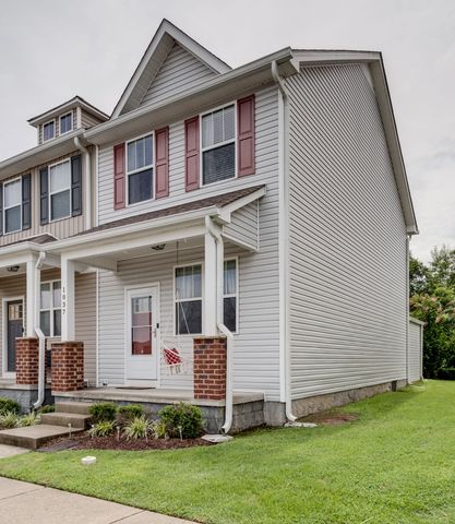 1037 Capital Funds Ct, Nashville, TN 37217