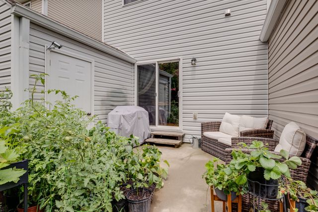 1037 Capital Funds Ct, Nashville, TN 37217