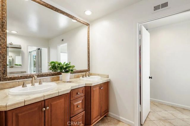 25502 Sawmill Lane, Lake Forest, CA 92630