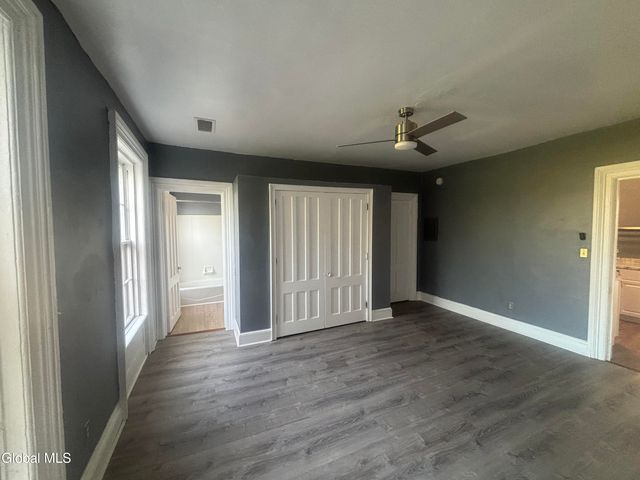 17 Ash Grove Place 4, Albany, NY 12202