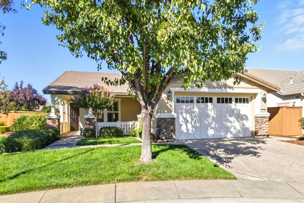 7409 Rothschild Ct, Elk Grove, CA 95757