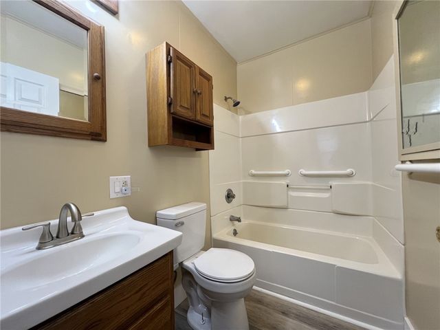 131 E Askren St, Uniontown, PA 15401