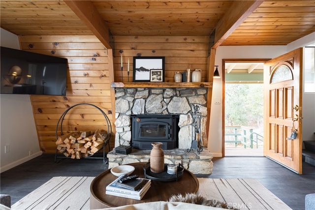 1117 Crater Mountain, Big Bear City, CA 92314