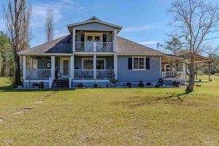 4214 Coachman Rd, Milton, FL 32583