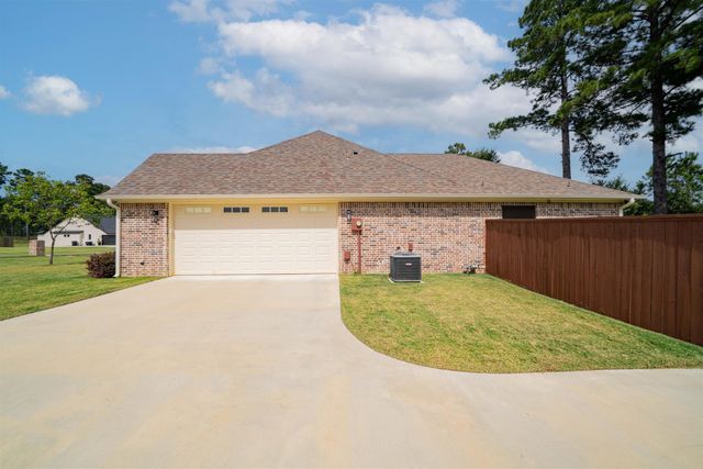 155 Mallard Cove, Longview, TX 75602
