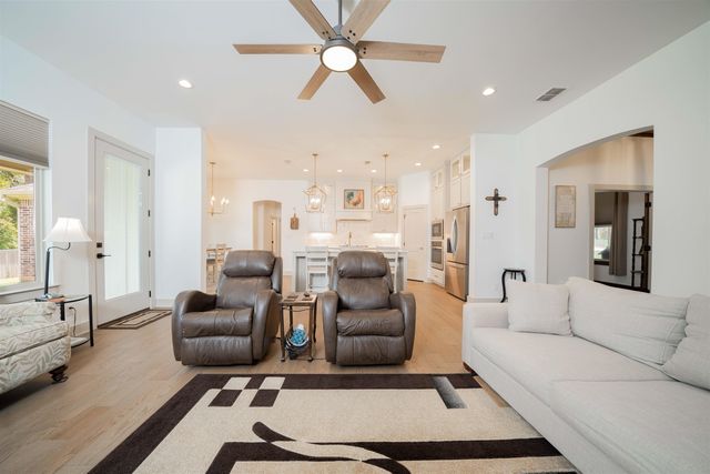 155 Mallard Cove, Longview, TX 75602