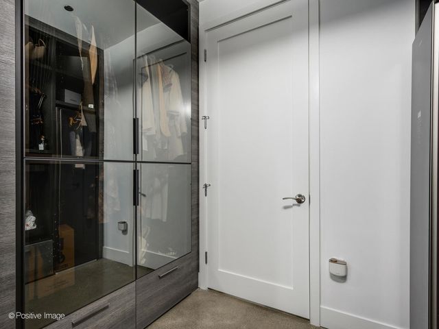 900 W Washington Boulevard 302, Chicago, IL 60607