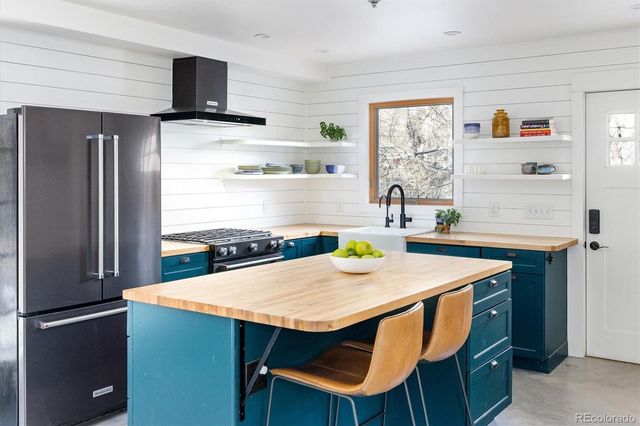 156 Eldorado Springs Drive, Eldorado Springs, CO 80025