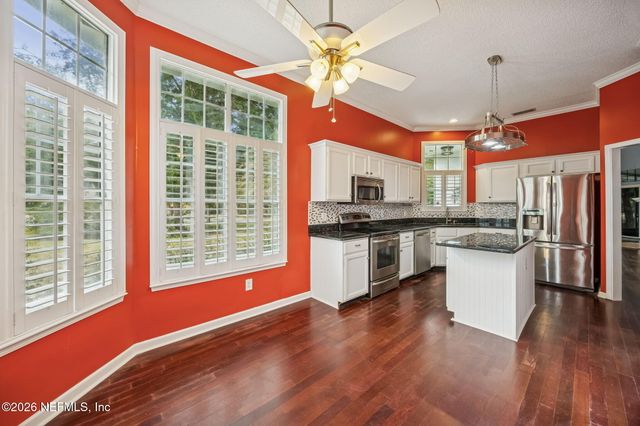 95023 VILLAGE Drive, Fernandina Beach, FL 32034