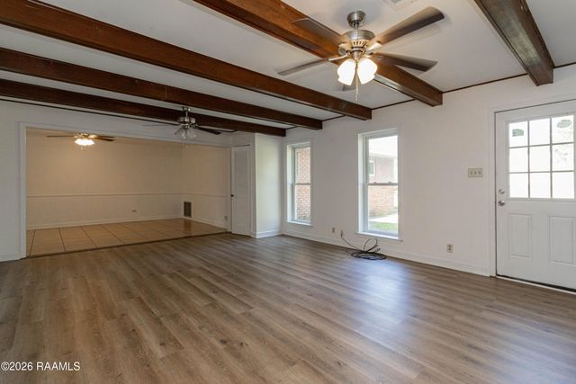 801 Vicnaire Street, New Iberia, LA 70563