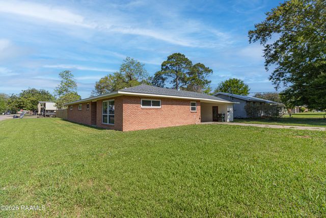 801 Vicnaire Street, New Iberia, LA 70563