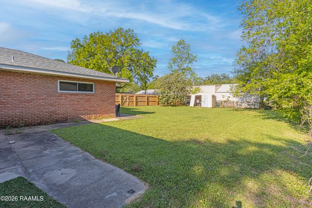 801 Vicnaire Street, New Iberia, LA 70563
