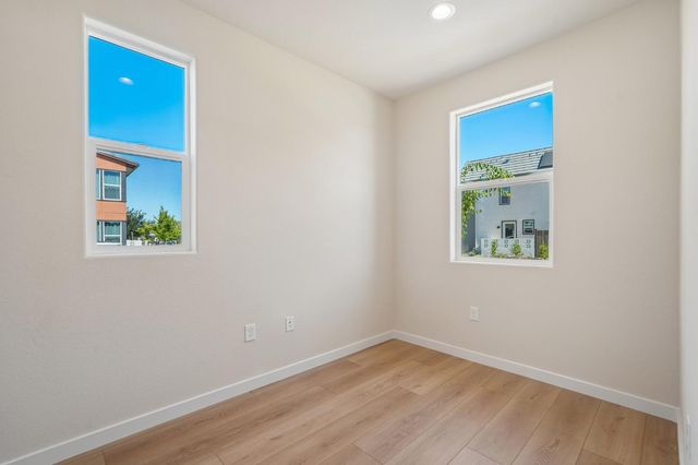 3955 Aura Way, Rancho Cordova, CA 95742