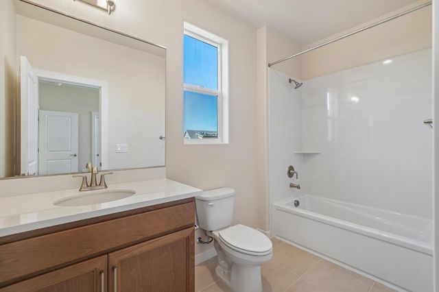 3955 Aura Way, Rancho Cordova, CA 95742