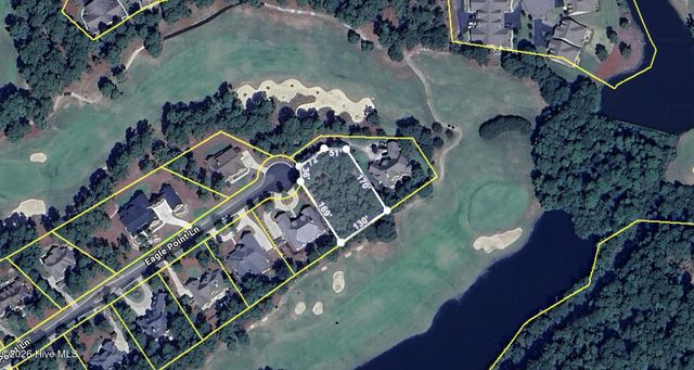 210 Eagle Point Lane, Southern Pines, NC 28387