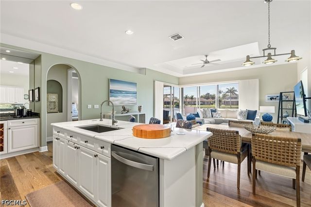 14560 Laguna DR, Fort Myers, FL 33908