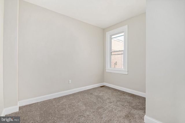 2828 LAKE AVE, Baltimore, MD 21213