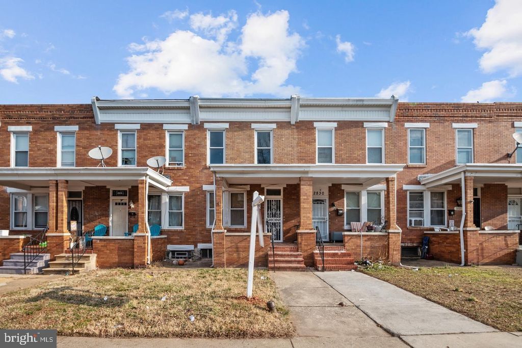 2828 LAKE AVE, Baltimore, MD 21213